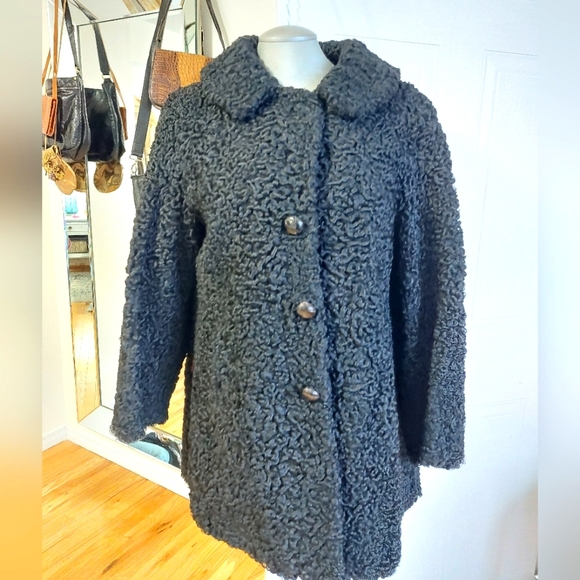 Vintage Jackets & Blazers - Vintage Black Persian Fur Midi Coat - Medium - Excellent condition